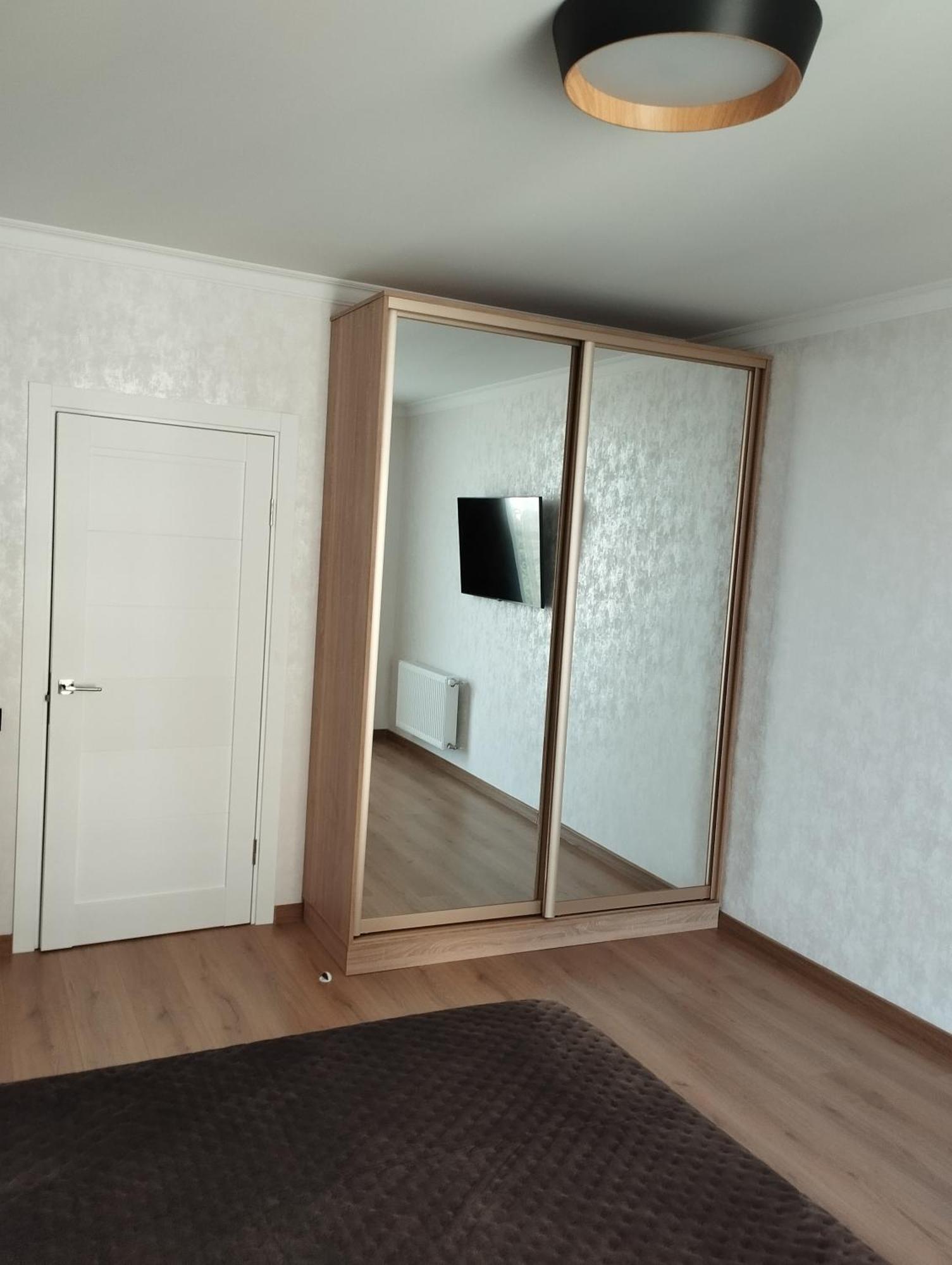 Vip Квартира Жк Київ Скай Рівненська, 4 Apartment ลุตสกาย ภายนอก รูปภาพ